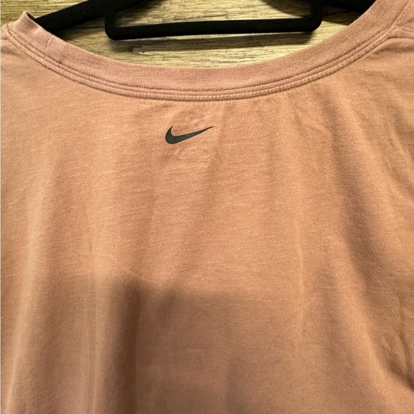 Nike Pink Crop Relaxed Tee - Picture 5 of 6